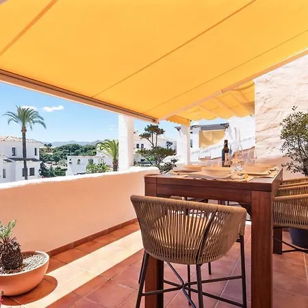 Luxury In Aldea Blanca Close By Beautiful Port And Beaches Of Puerto Banus מארבלה